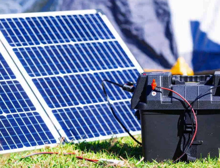 A Beginner’s Guide to Choosing the Right Solar Battery